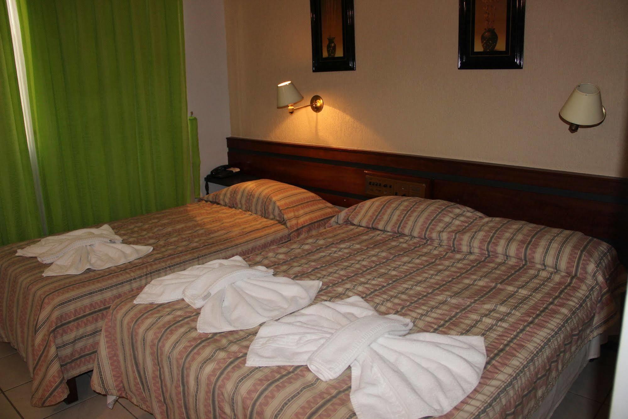 פוז דו איגואסו Muffato Plaza Hotel מראה חיצוני תמונה