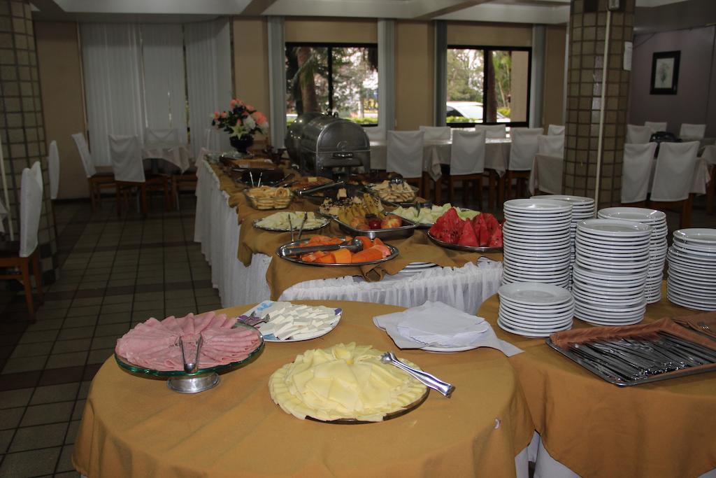 פוז דו איגואסו Muffato Plaza Hotel מראה חיצוני תמונה
