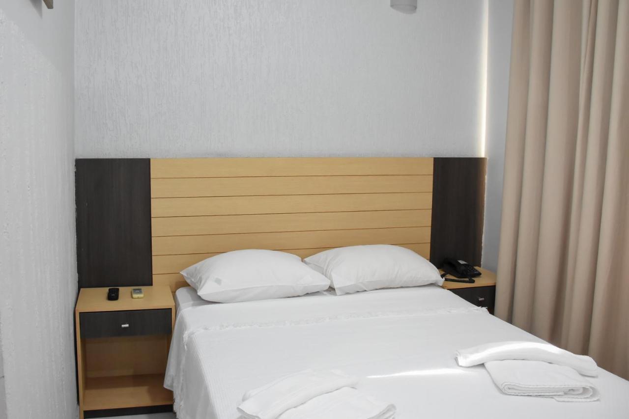 פוז דו איגואסו Muffato Plaza Hotel מראה חיצוני תמונה